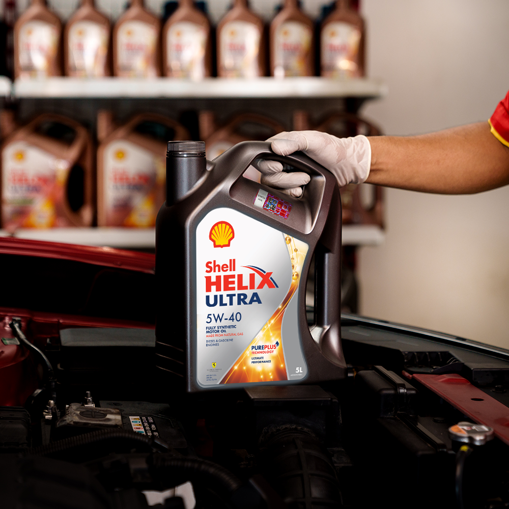 Моторна олива Shell Helix Ultra 5W-40